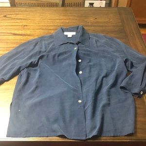 Silk essentials woman size 1x 100% silk